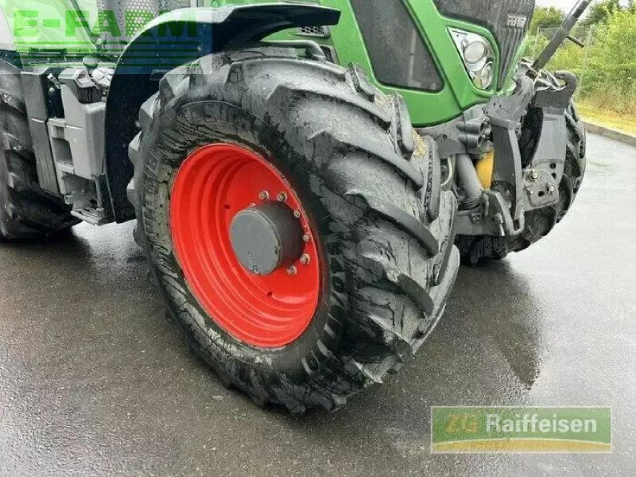 Tracteur agricole Fendt 724 scr: photos 11