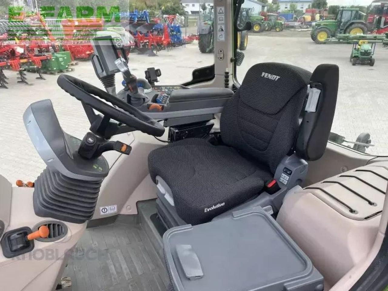 Tracteur agricole Fendt 724 vario profi Profi: photos 8