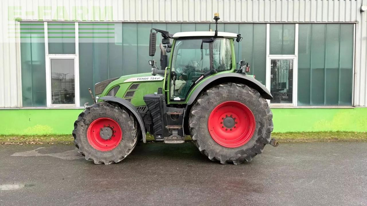 Fendt 724 vario s4 - Tracteur agricole: photos 2 Fendt 724 vario s4 - Tracteur agricole: photos 2