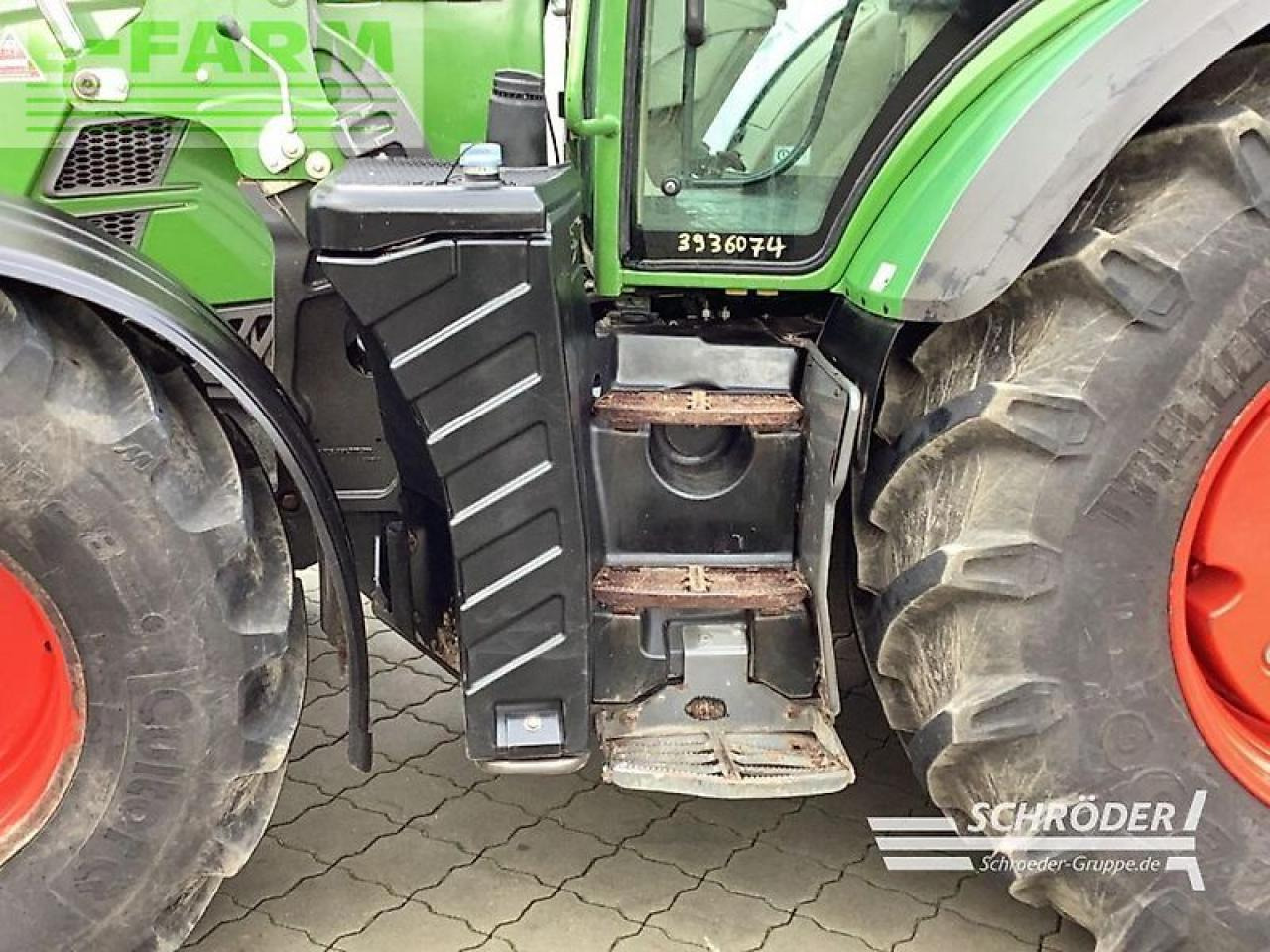 Tracteur agricole Fendt 724 vario s4 profi plus ProfiPlus: photos 9