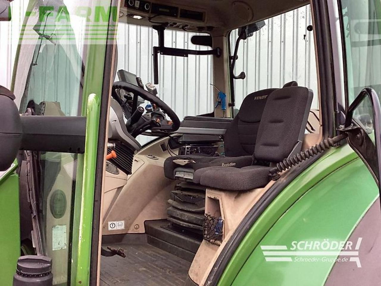 Tracteur agricole Fendt 724 vario s4 profi plus ProfiPlus: photos 11