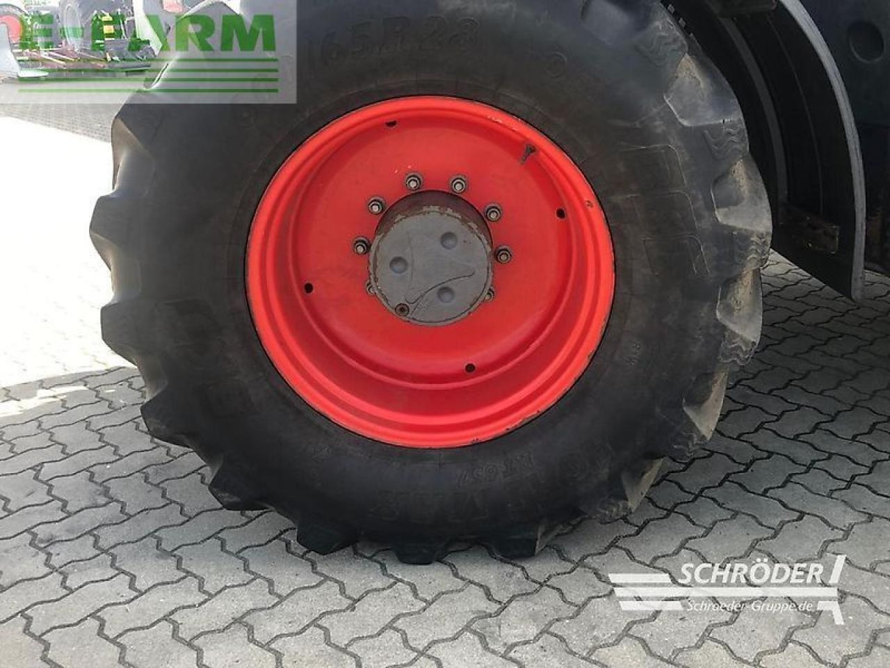 Tracteur agricole Fendt 724 vario s4 profi plus ProfiPlus: photos 13