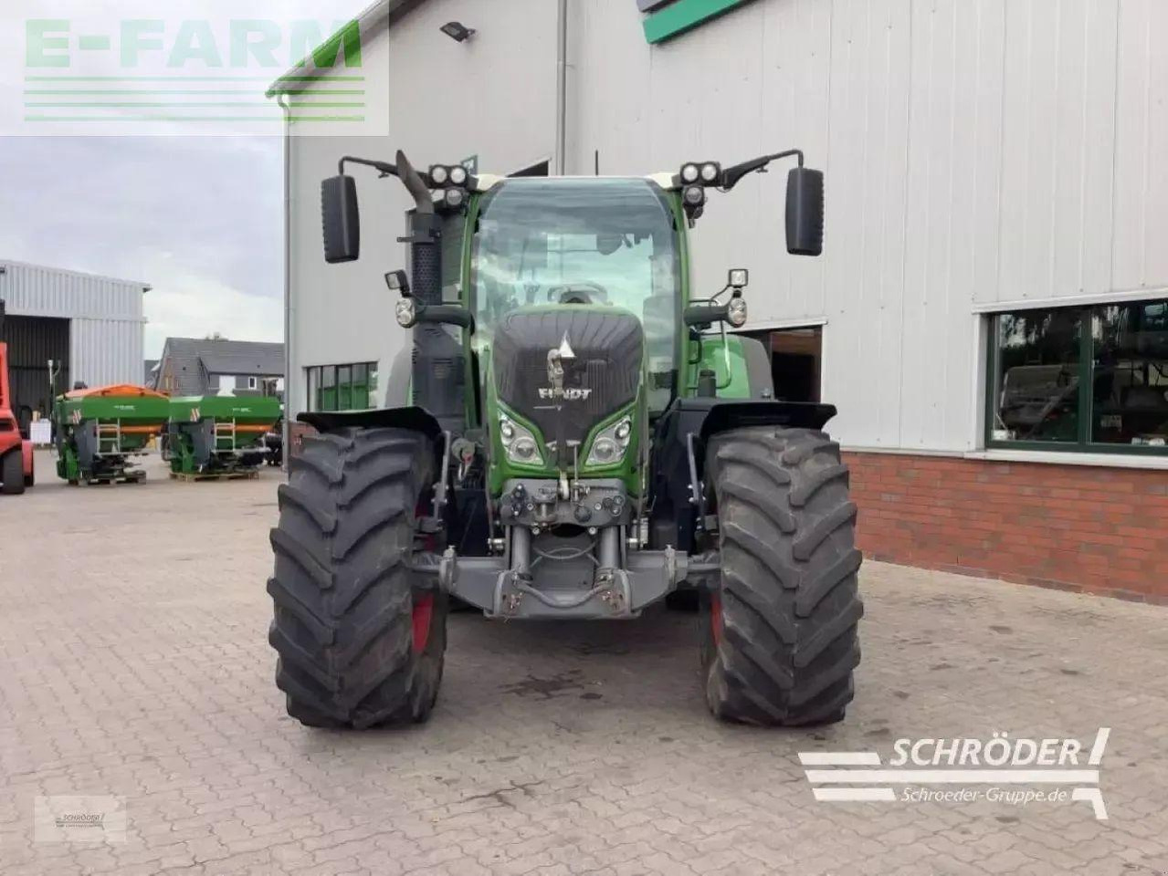 Fendt 724 vario s4 profi plus ProfiPlus - Tracteur agricole: photos 2 Fendt 724 vario s4 profi plus ProfiPlus - Tracteur agricole: photos 2