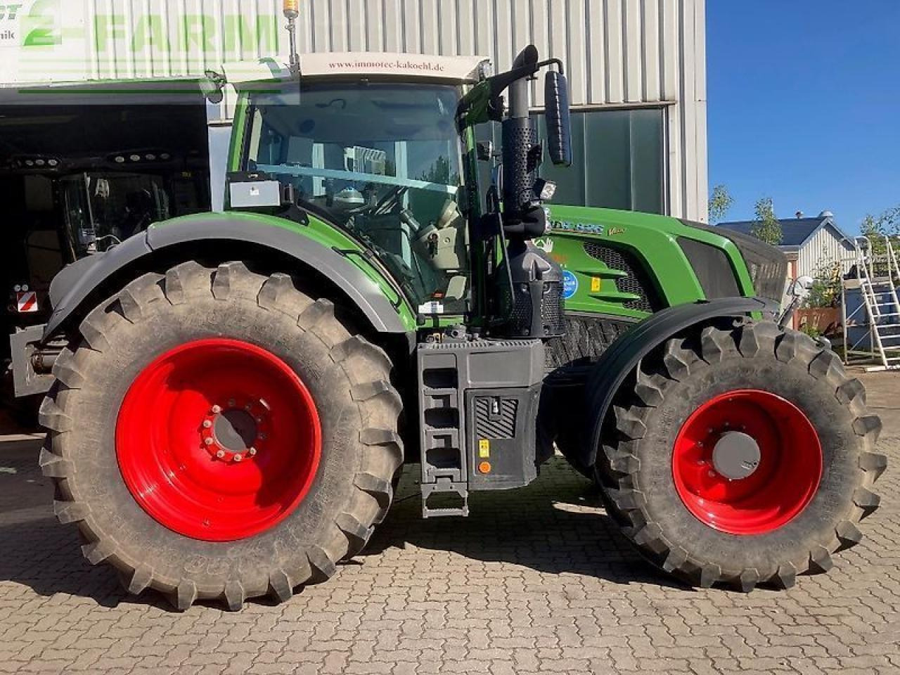 Fendt 826 power plus - Tracteur agricole: photos 1 Fendt 826 power plus - Tracteur agricole: photos 1