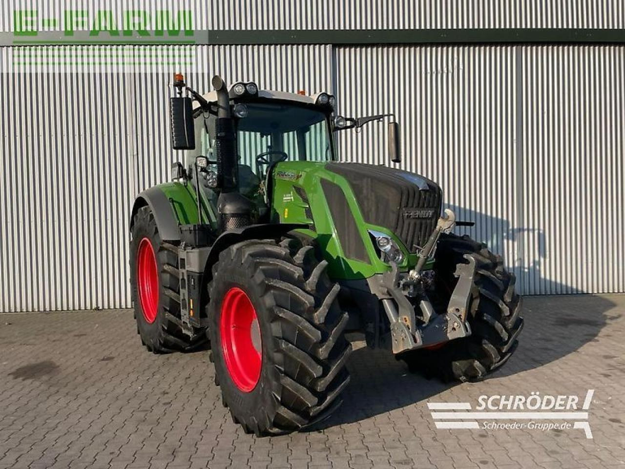 Fendt 826 vario s4 profi plus ProfiPlus - Tracteur agricole: photos 1 Fendt 826 vario s4 profi plus ProfiPlus - Tracteur agricole: photos 1