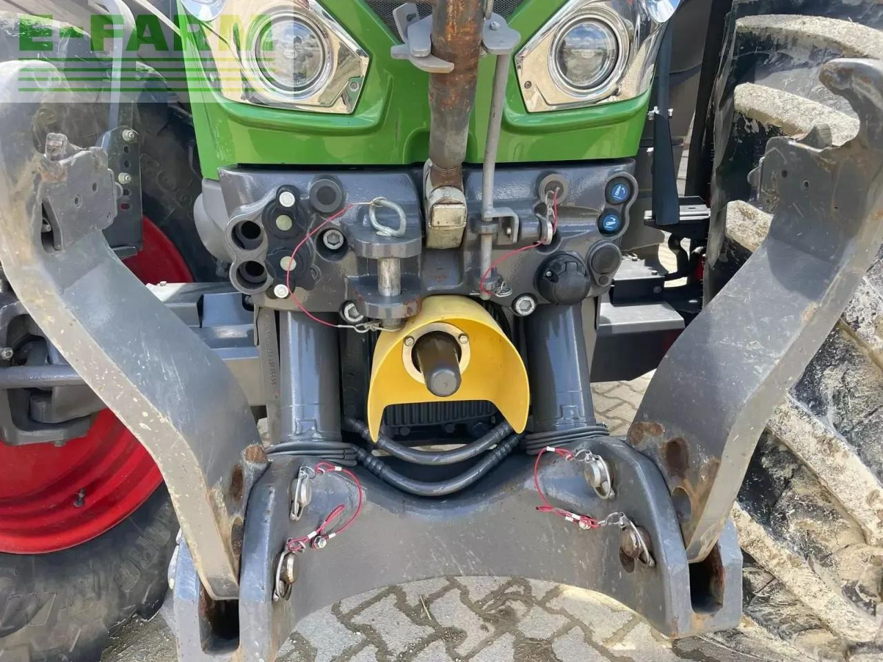 Fendt 828 vario profiplus - Tracteur agricole: photos 2 Fendt 828 vario profiplus - Tracteur agricole: photos 2