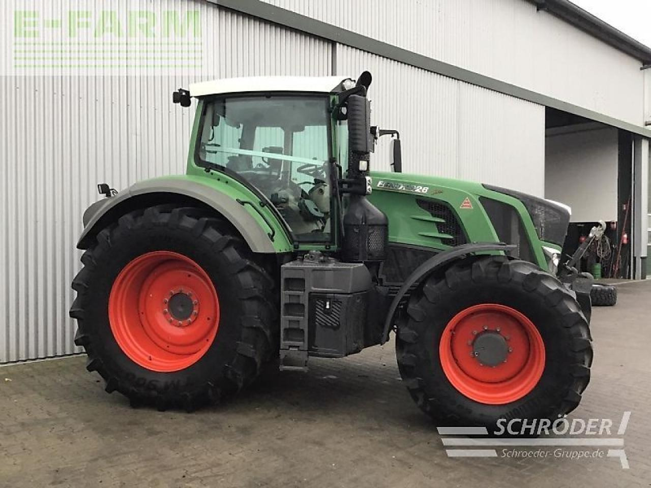 Fendt 828 vario s4 profi Profi - Tracteur agricole: photos 2 Fendt 828 vario s4 profi Profi - Tracteur agricole: photos 2