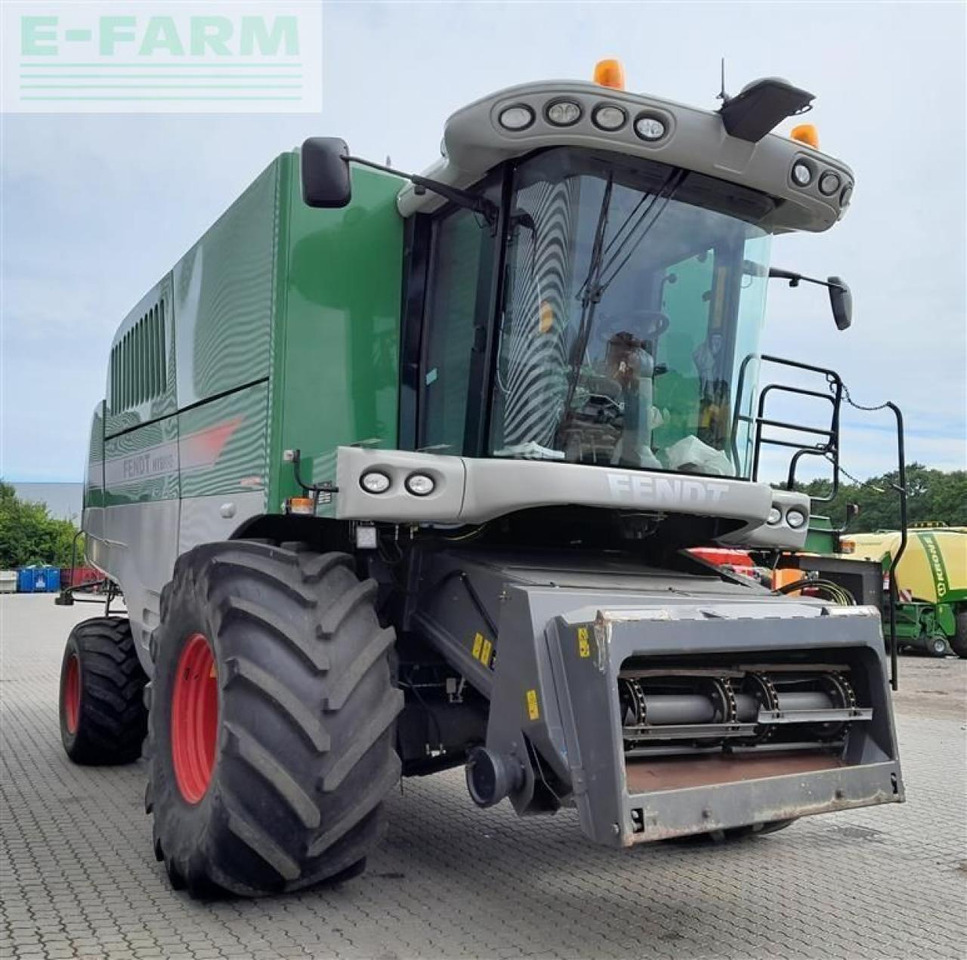 Fendt 9470x med 30 fods skærebord - Moissonneuse-batteuse: photos 1 Fendt 9470x med 30 fods skærebord - Moissonneuse-batteuse: photos 1