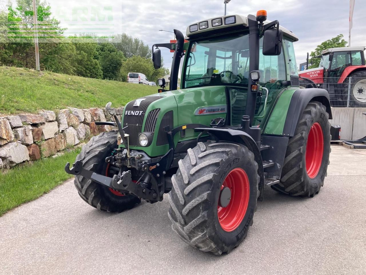 Fendt farmer 411 vario - Tracteur agricole: photos 1 Fendt farmer 411 vario - Tracteur agricole: photos 1