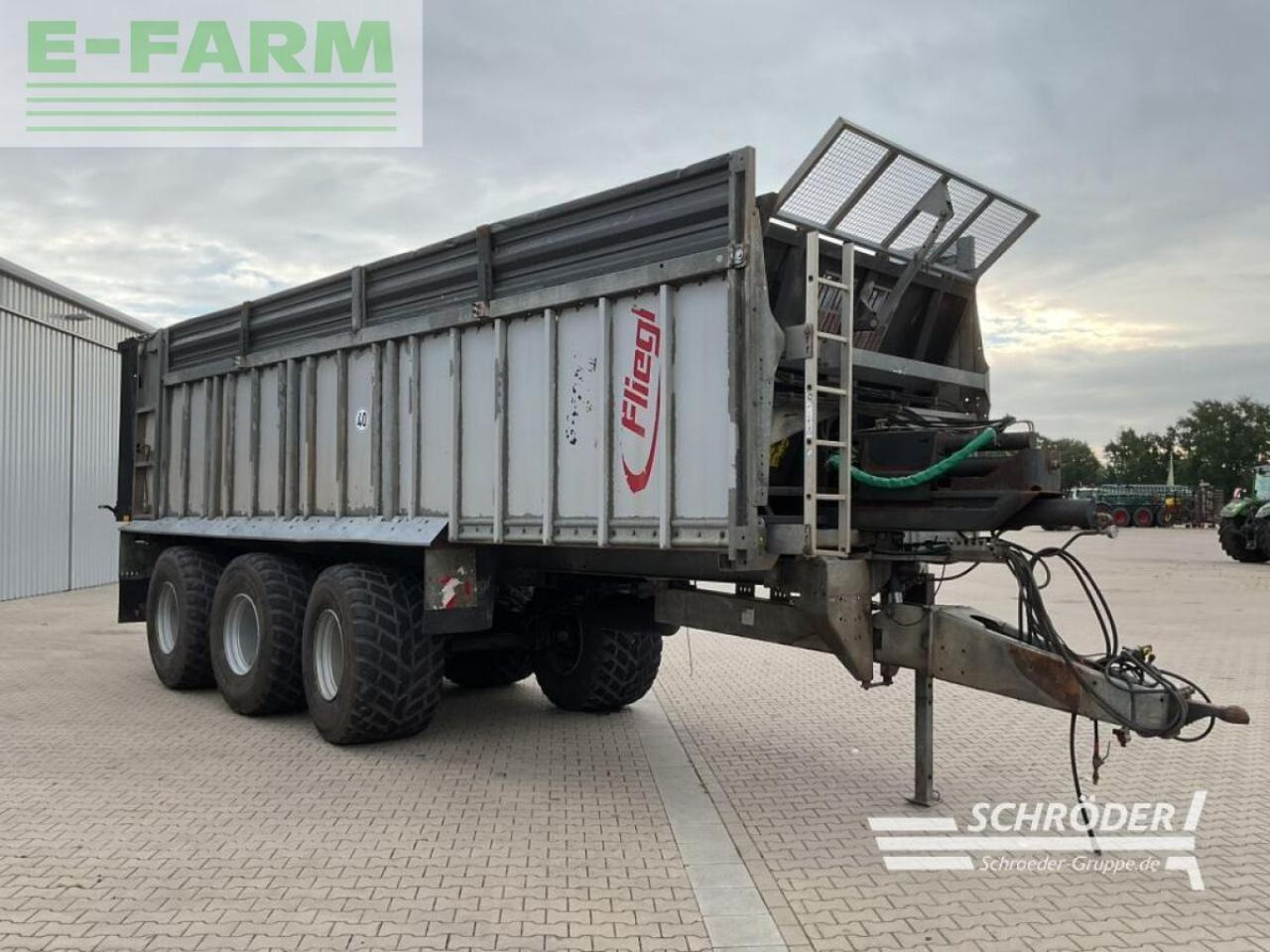 Fliegl asw 288 - Benne agricole: photos 2 Fliegl asw 288 - Benne agricole: photos 2