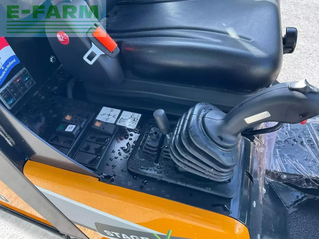 Giant g 2300 hd - Chargeuse sur pneus: photos 3 Giant g 2300 hd - Chargeuse sur pneus: photos 3