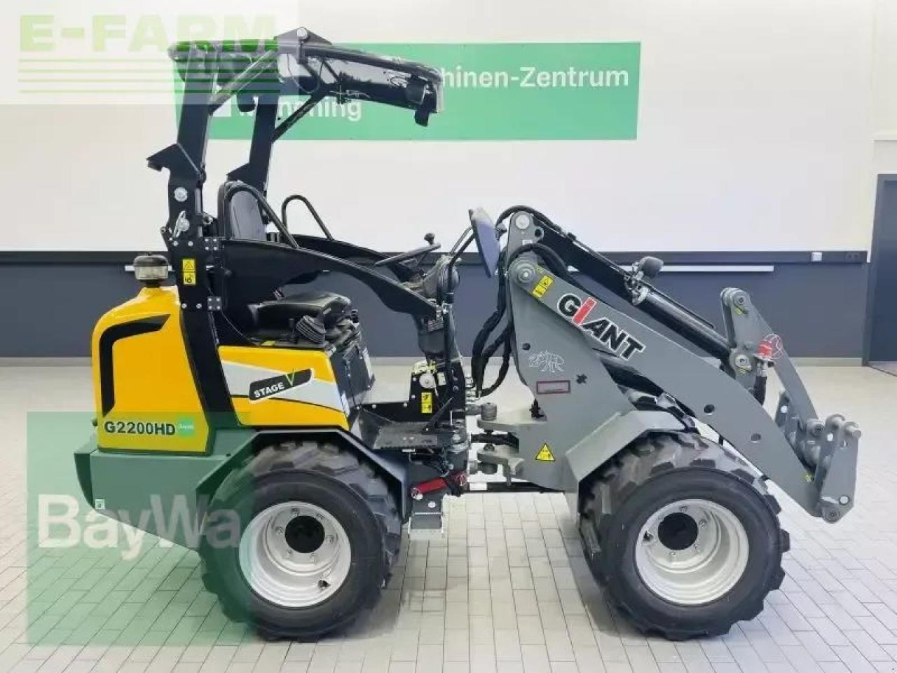 Giant g2200 hd - Mini pelle: photos 4 Giant g2200 hd - Mini pelle: photos 4