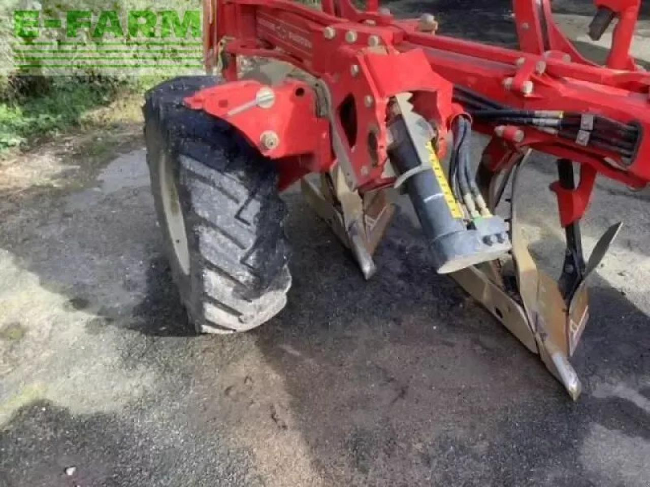 Gregoire Besson rcw6 - Charrue: photos 4 Gregoire Besson rcw6 - Charrue: photos 4