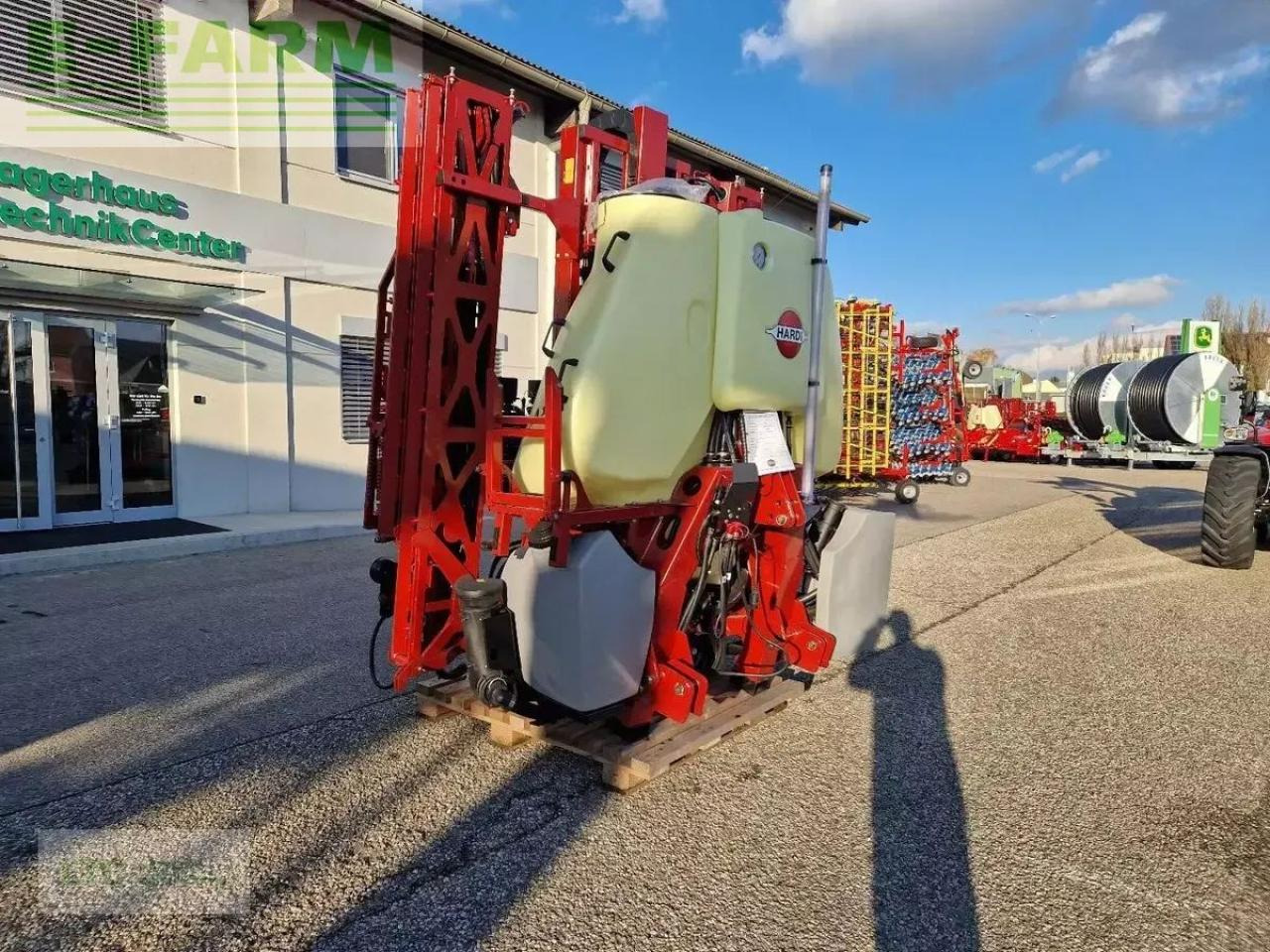 Hardi mega 12 - Pulvérisateur traîné: photos 2 Hardi mega 12 - Pulvérisateur traîné: photos 2