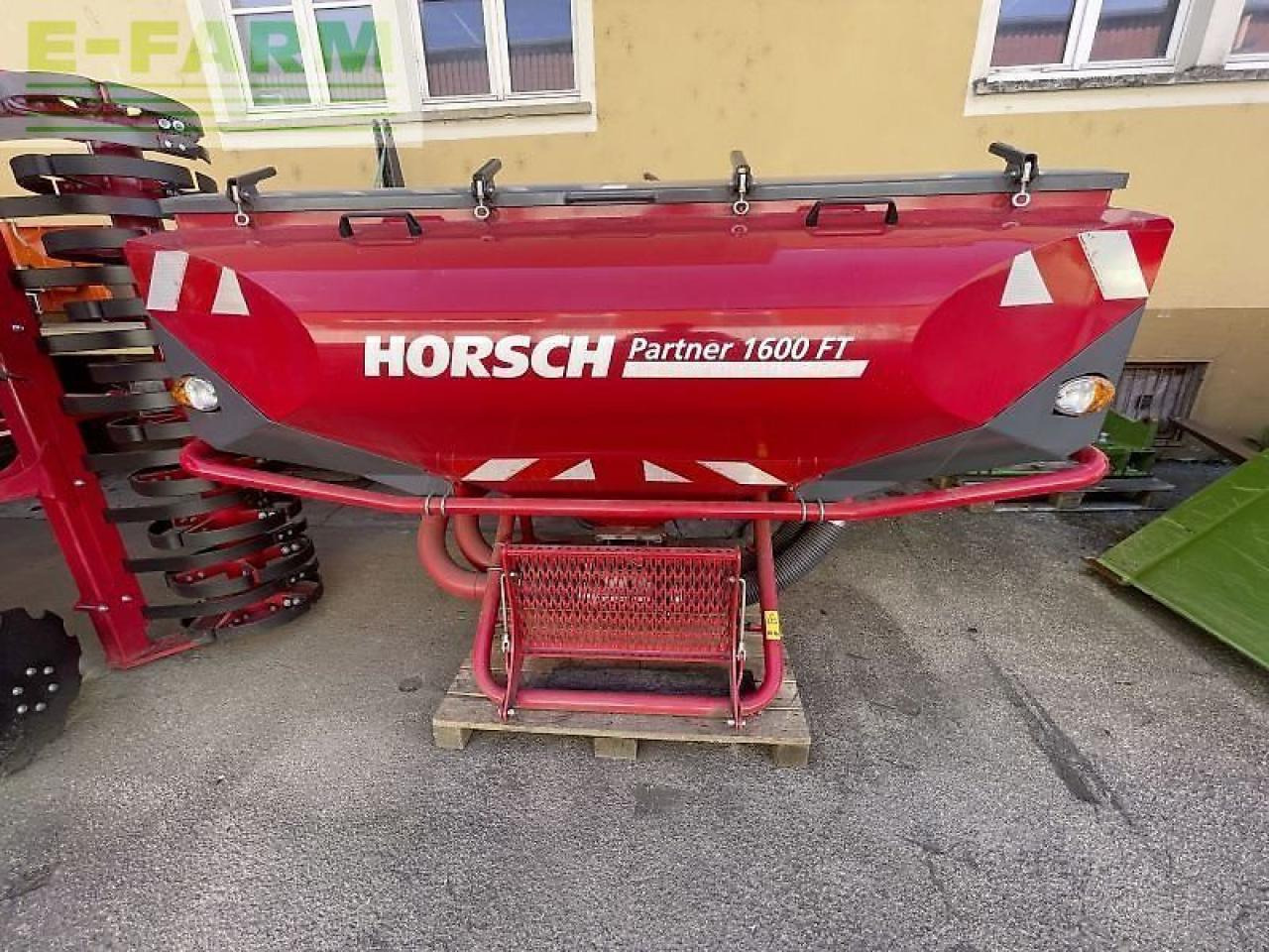 Horsch partner fronttank 1600 - Semoir: photos 1 Horsch partner fronttank 1600 - Semoir: photos 1