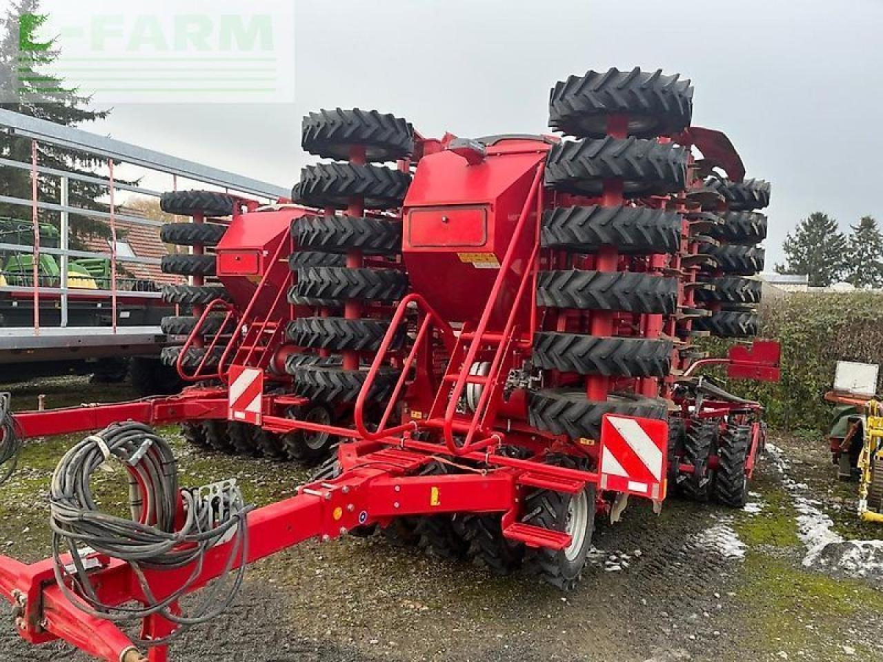 Horsch pronto 6 dcg+f - Semoir: photos 5 Horsch pronto 6 dcg+f - Semoir: photos 5