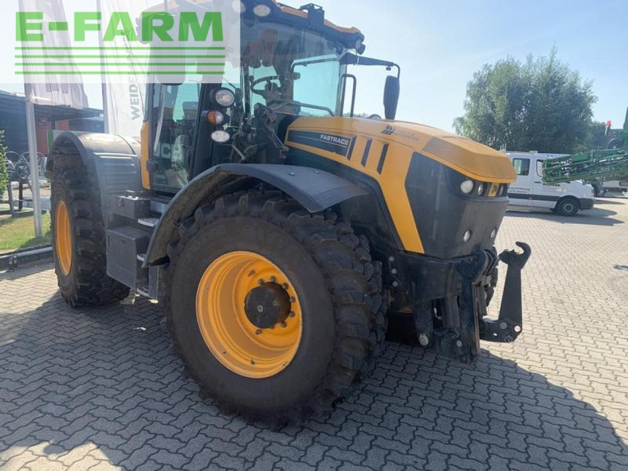JCB 4220 fasttrac mit jd-autotrac vorbereitung + stoll - Tracteur agricole: photos 3 JCB 4220 fasttrac mit jd-autotrac vorbereitung + stoll - Tracteur agricole: photos 3