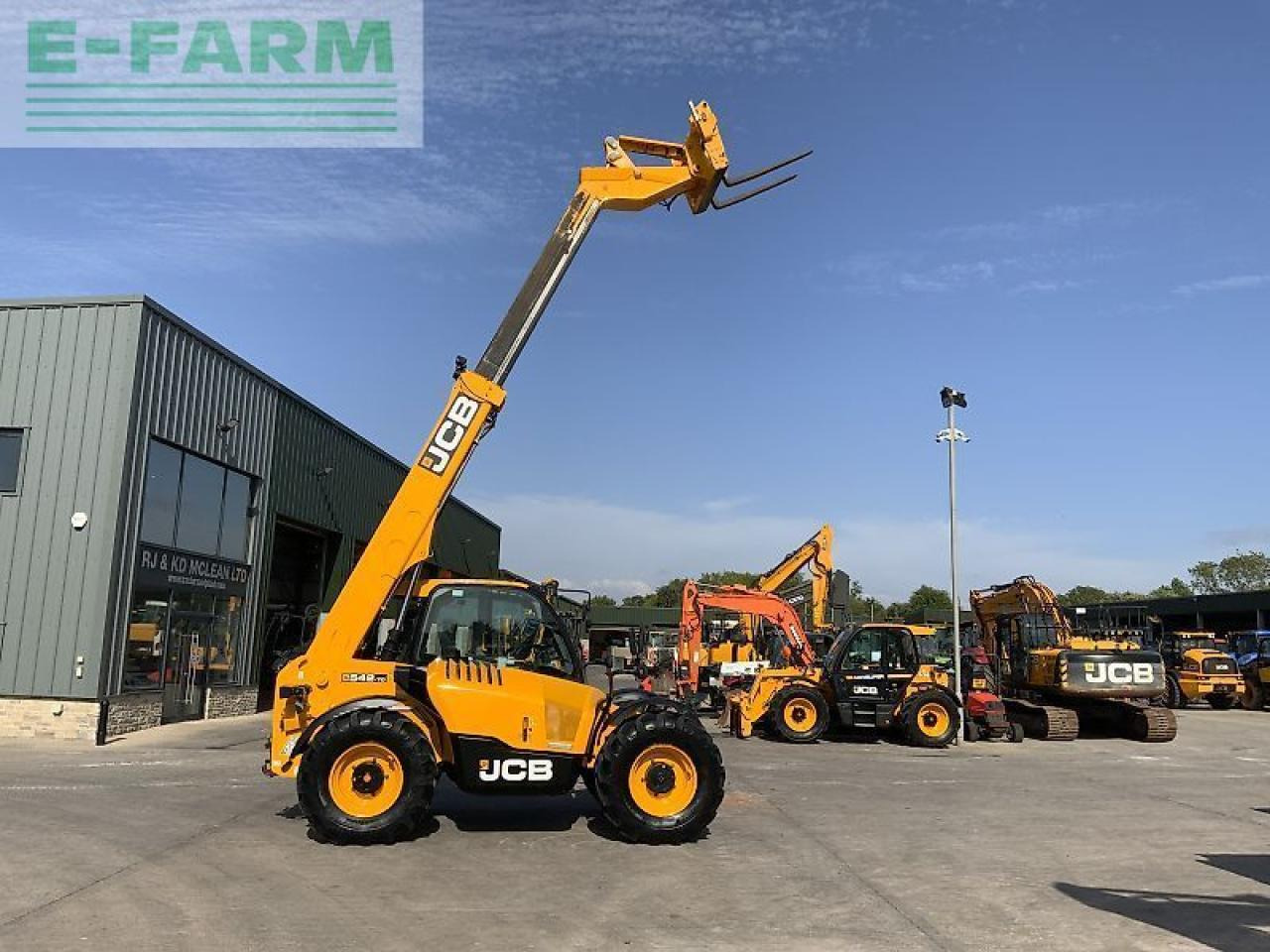 JCB 542-70 agri xtra digger (st23367) - Mini pelle: photos 1 JCB 542-70 agri xtra digger (st23367) - Mini pelle: photos 1