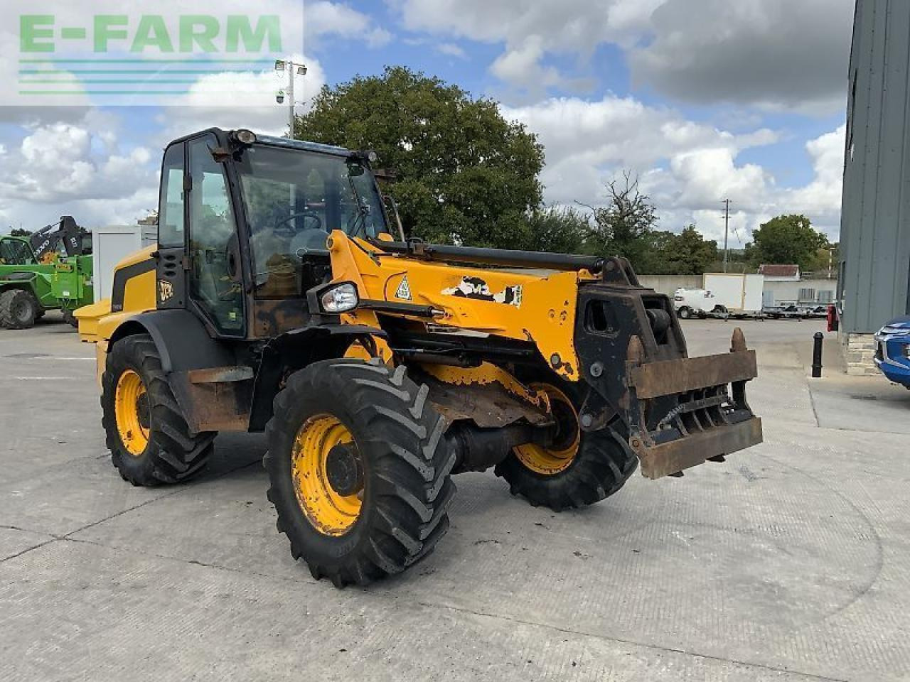 JCB tm310 agri pivot steer telehandler (st22428) - Chargeuse sur pneus: photos 3 JCB tm310 agri pivot steer telehandler (st22428) - Chargeuse sur pneus: photos 3