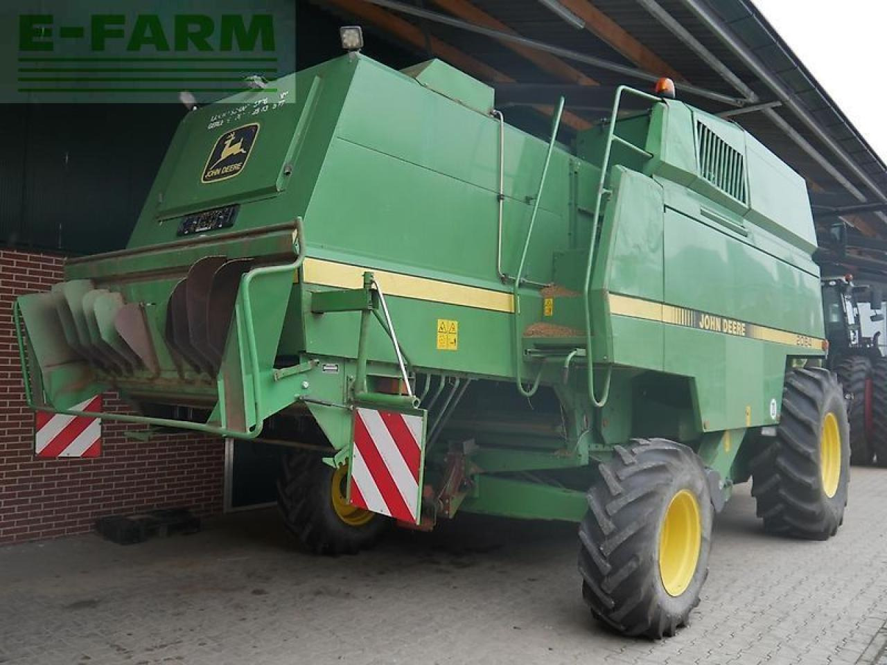 John Deere 2064 + 6m schneidwerk - Moissonneuse-batteuse: photos 3 John Deere 2064 + 6m schneidwerk - Moissonneuse-batteuse: photos 3