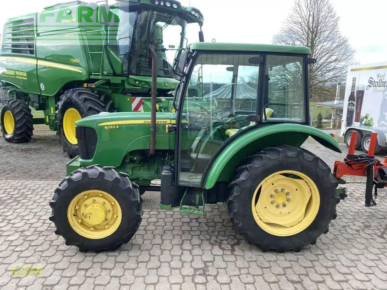 John Deere 5055e - Tracteur agricole: photos 4 John Deere 5055e - Tracteur agricole: photos 4