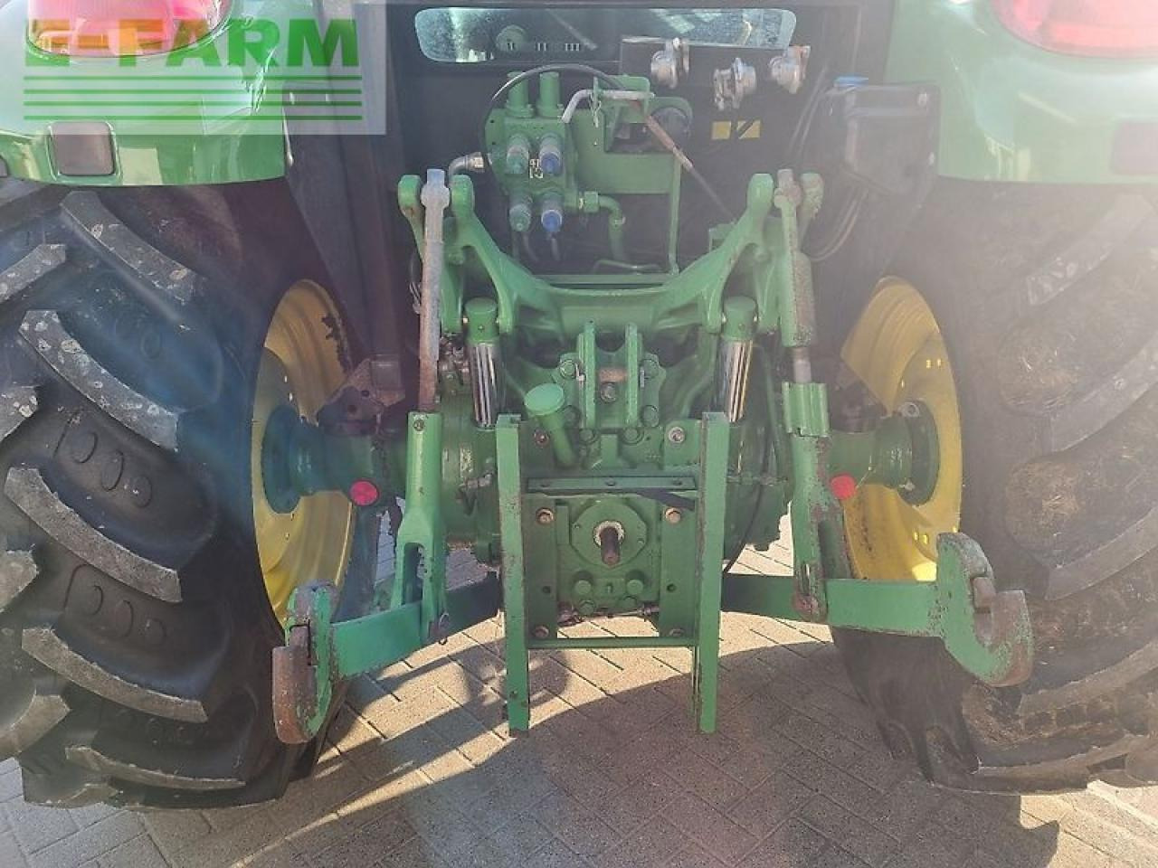 Tracteur agricole John Deere 5080m: photos 7