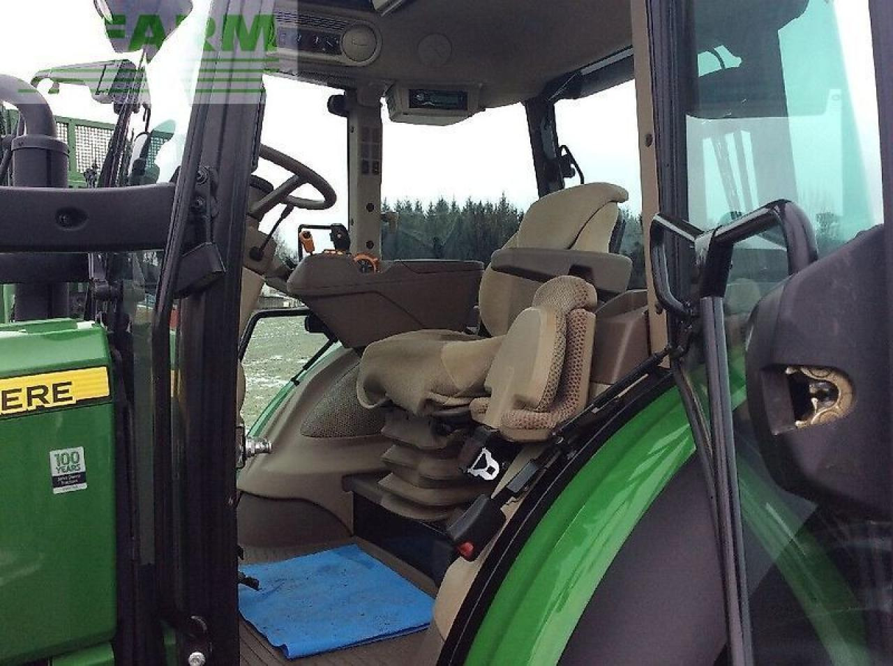 Tracteur agricole John Deere 5125 r: photos 15