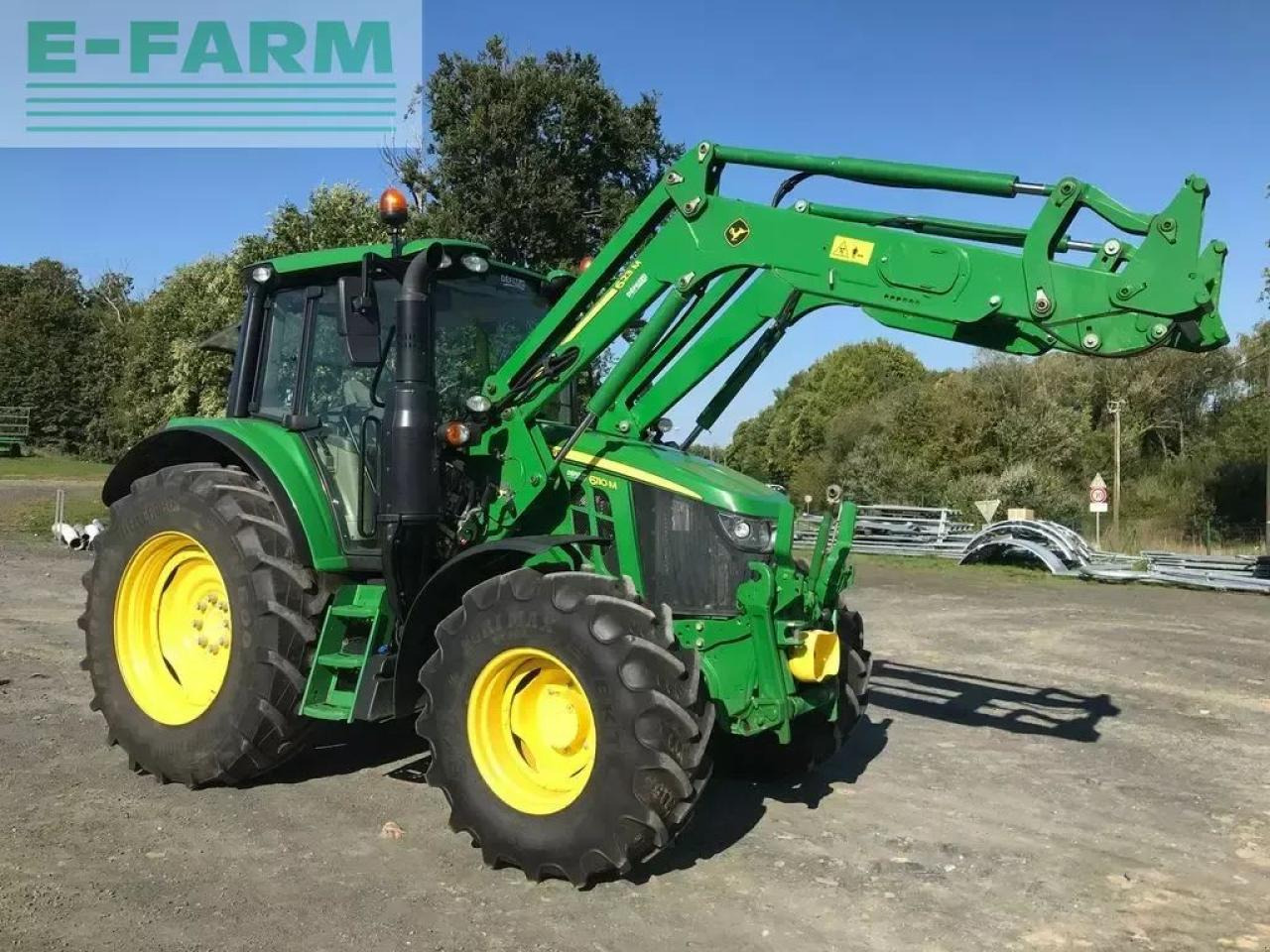 John Deere 6110 m autopower - Tracteur agricole: photos 1 John Deere 6110 m autopower - Tracteur agricole: photos 1