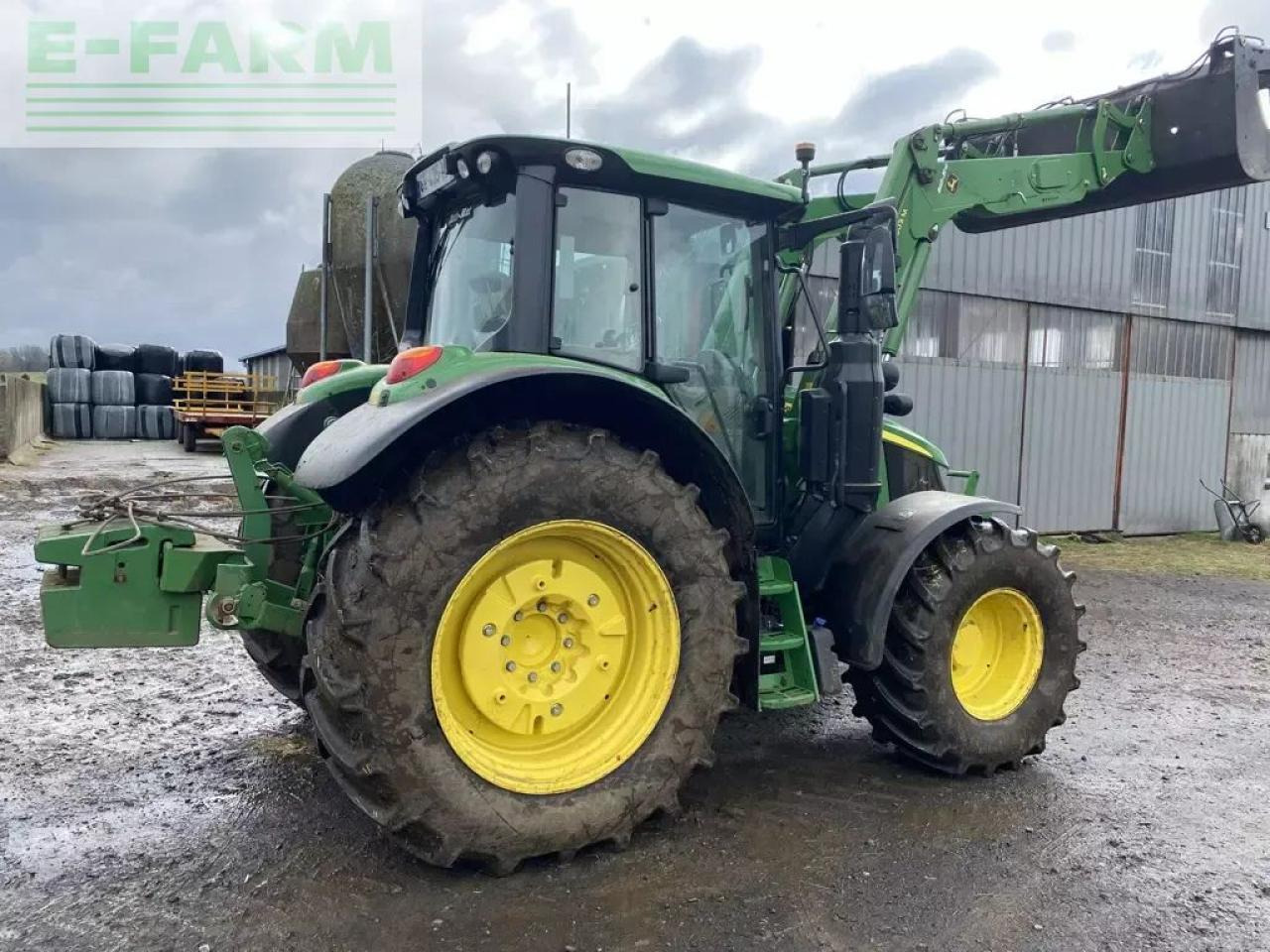 John Deere 6110 m command quad + - Tracteur agricole: photos 5 John Deere 6110 m command quad + - Tracteur agricole: photos 5