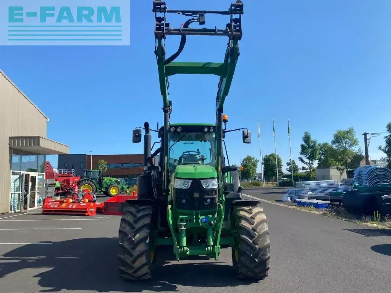 John Deere 6110 m powerquad+ - Tracteur agricole: photos 5 John Deere 6110 m powerquad+ - Tracteur agricole: photos 5