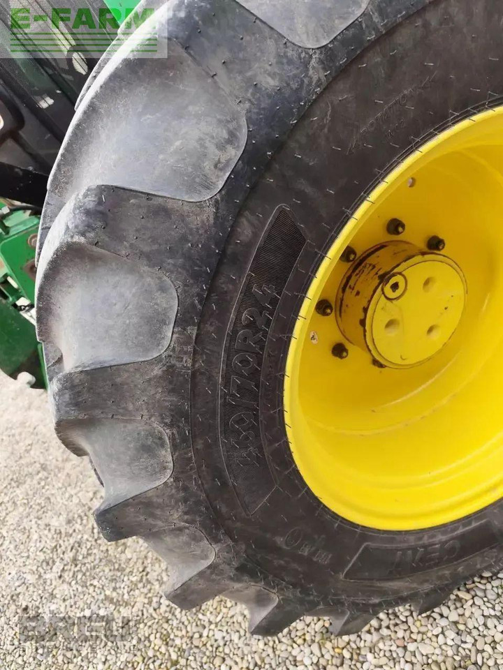 John Deere 6120 - Tracteur agricole: photos 2 John Deere 6120 - Tracteur agricole: photos 2