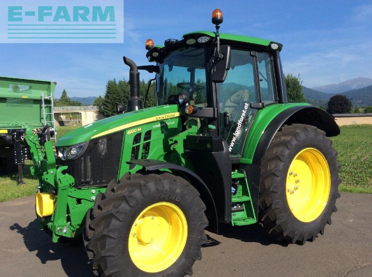 John Deere 6120 m - Tracteur agricole: photos 1 John Deere 6120 m - Tracteur agricole: photos 1