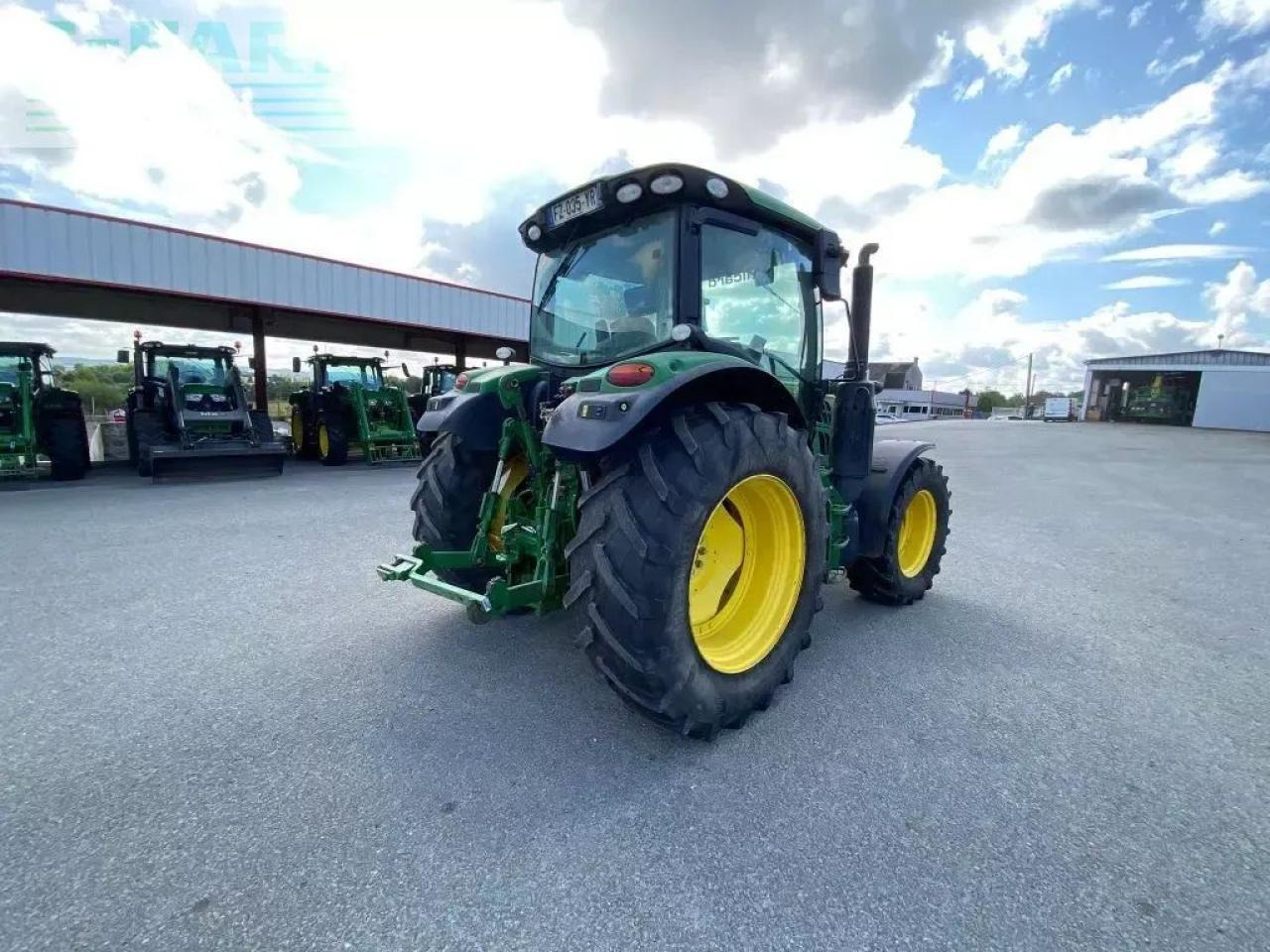 John Deere 6120r powerquad+ - Tracteur agricole: photos 4 John Deere 6120r powerquad+ - Tracteur agricole: photos 4
