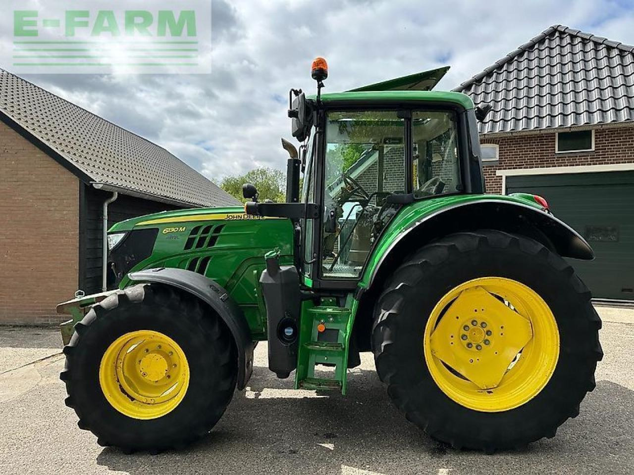 John Deere 6130m pq+ - Tracteur agricole: photos 2 John Deere 6130m pq+ - Tracteur agricole: photos 2