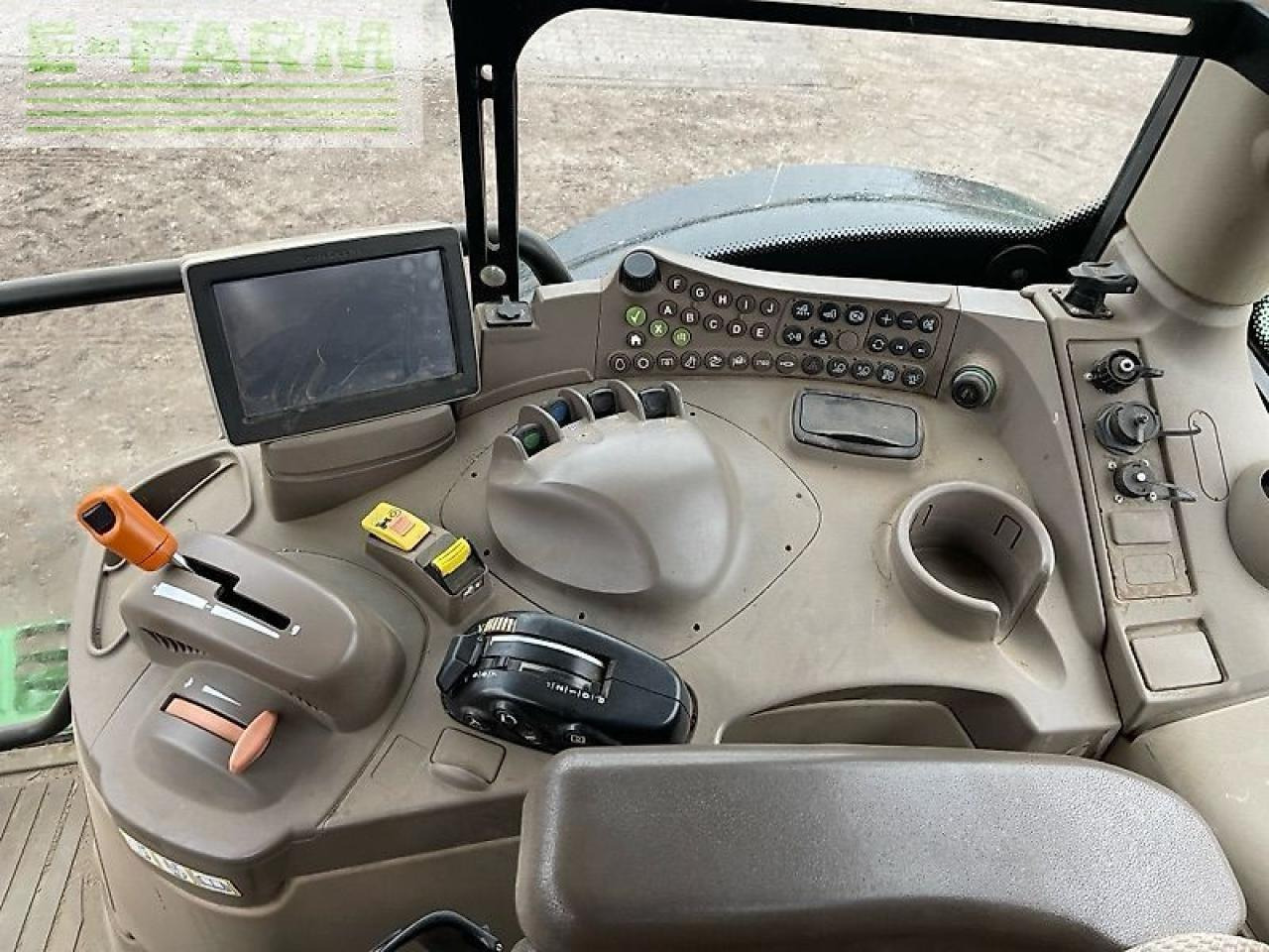 Tracteur agricole John Deere 6150r: photos 13