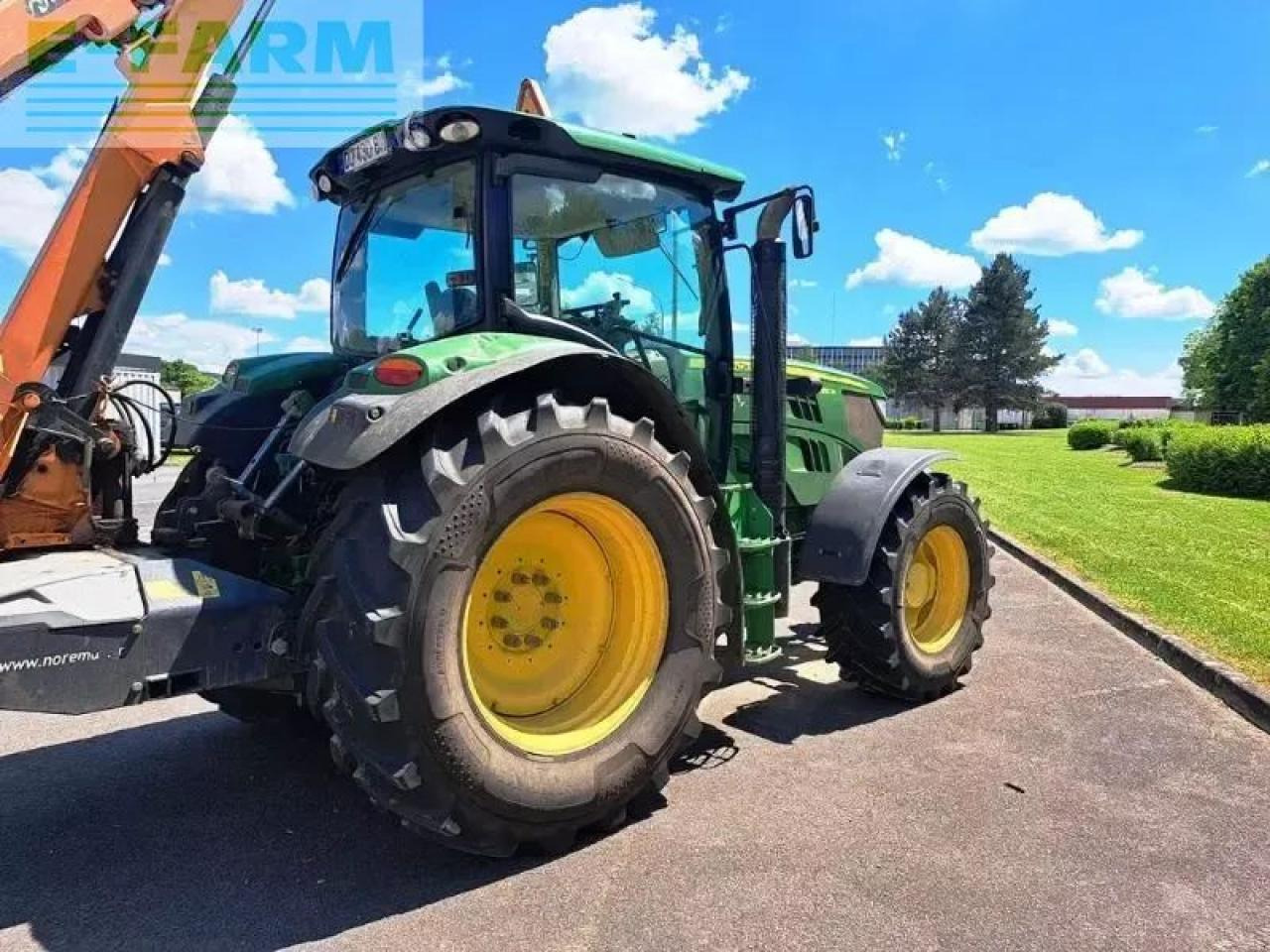 John Deere 6150r - Tracteur agricole: photos 3 John Deere 6150r - Tracteur agricole: photos 3