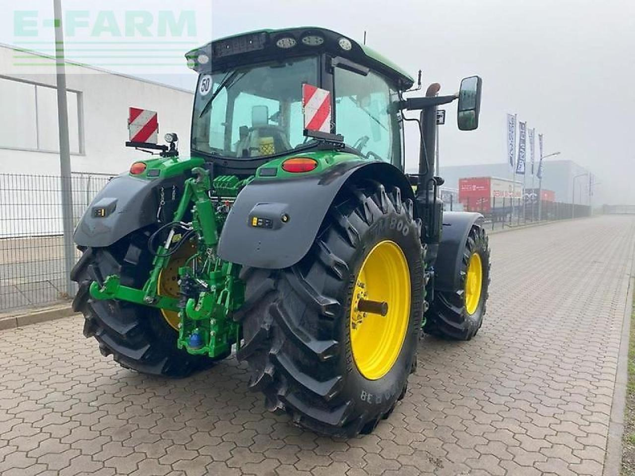 John Deere 6155r ultimate - Tracteur agricole: photos 4 John Deere 6155r ultimate - Tracteur agricole: photos 4