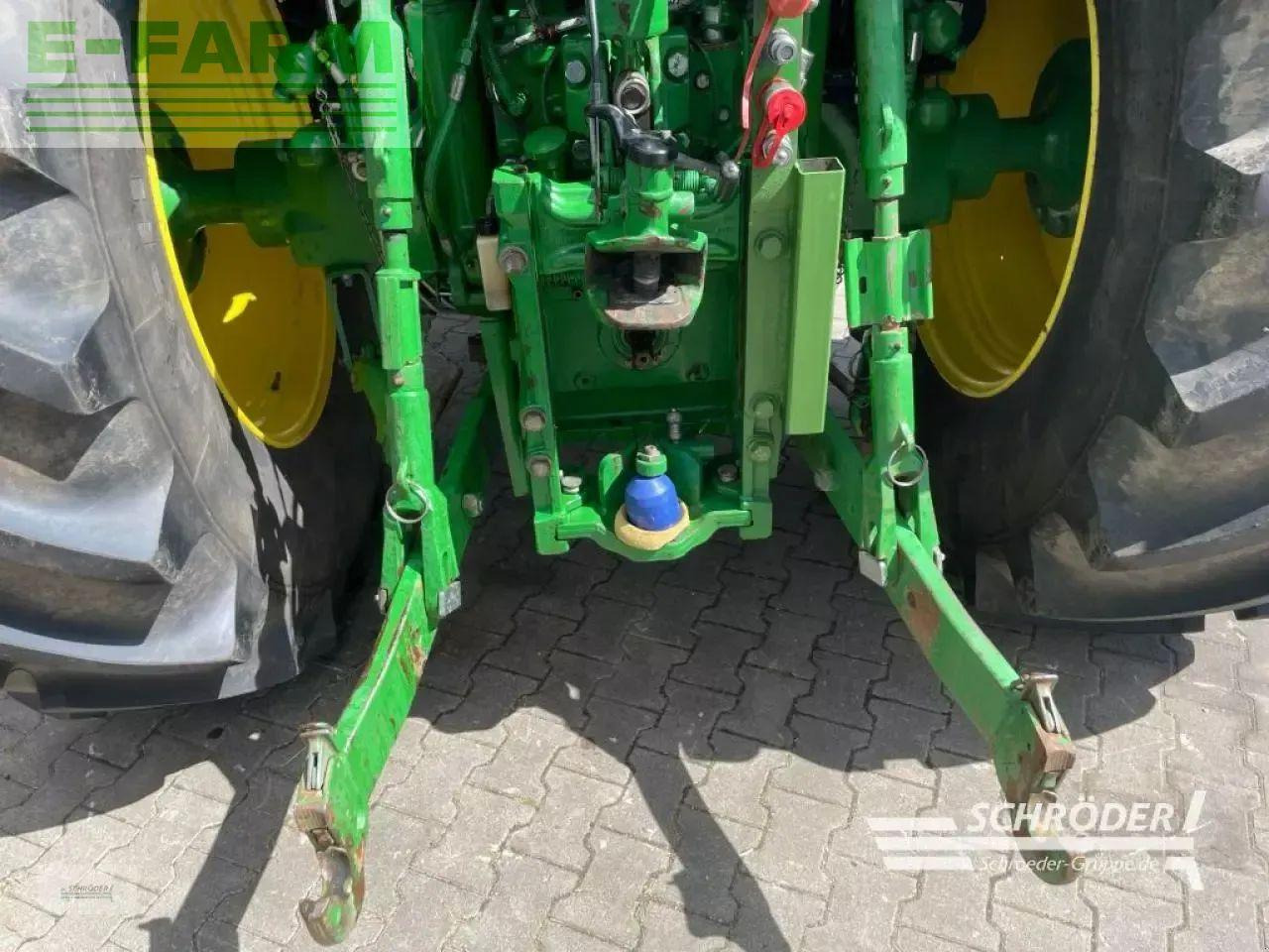 Tracteur agricole John Deere 6170 r: photos 21 Tracteur agricole John Deere 6170 r: photos 21