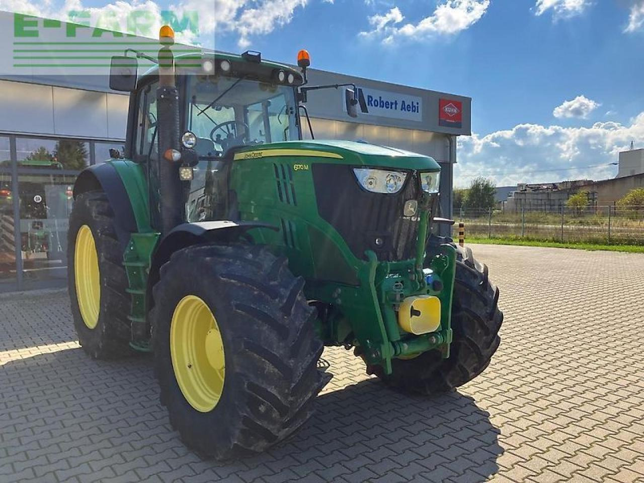 John Deere 6170m - Tracteur agricole: photos 2 John Deere 6170m - Tracteur agricole: photos 2
