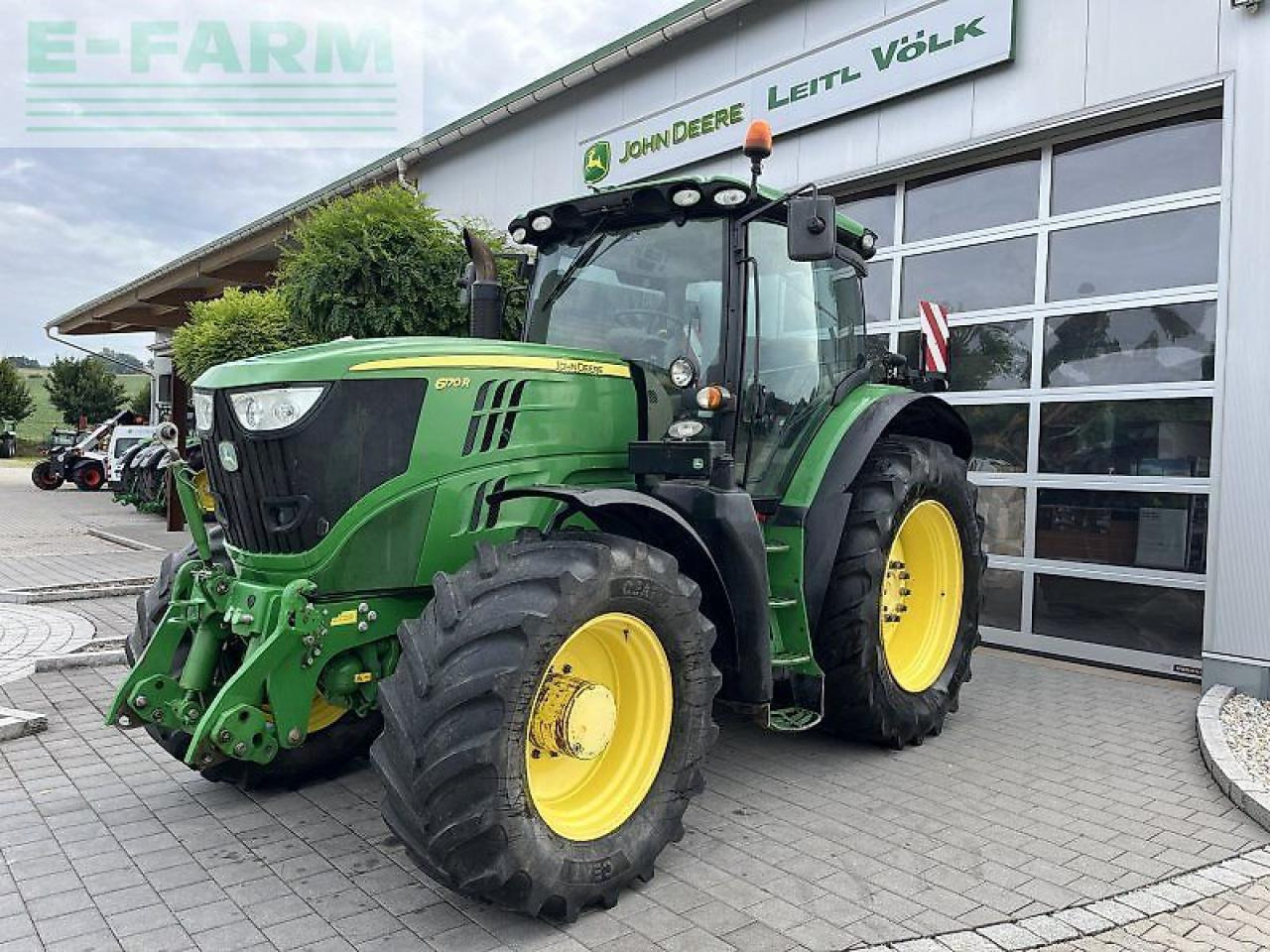 John Deere 6170r - Tracteur agricole: photos 1 John Deere 6170r - Tracteur agricole: photos 1