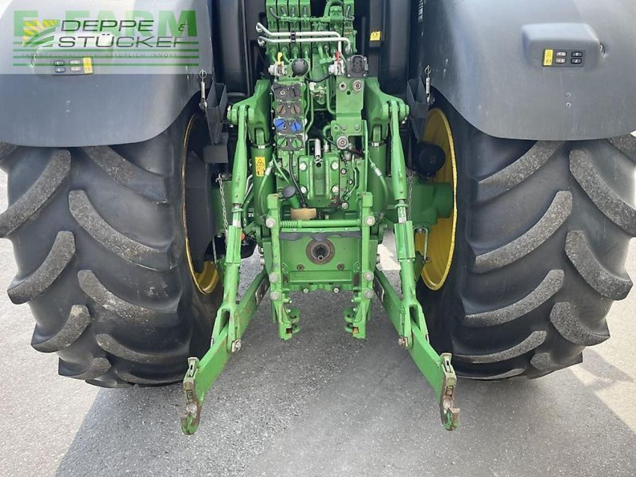 Tracteur agricole John Deere 6175r: photos 11