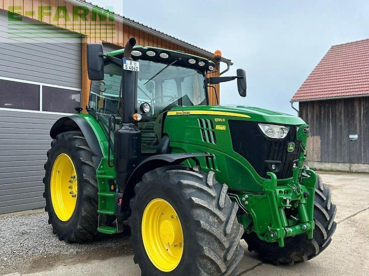 John Deere 6195r 6195 r - Tracteur agricole: photos 2 John Deere 6195r 6195 r - Tracteur agricole: photos 2