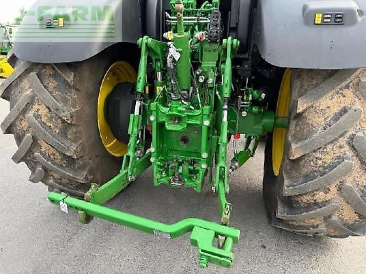 John Deere 6195r - Tracteur agricole: photos 3 John Deere 6195r - Tracteur agricole: photos 3