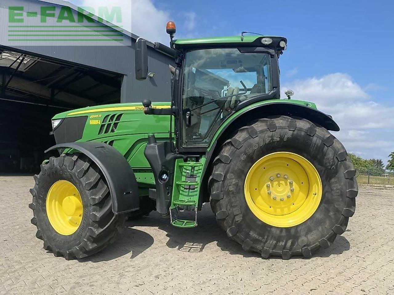 John Deere 6195r - Tracteur agricole: photos 3 John Deere 6195r - Tracteur agricole: photos 3