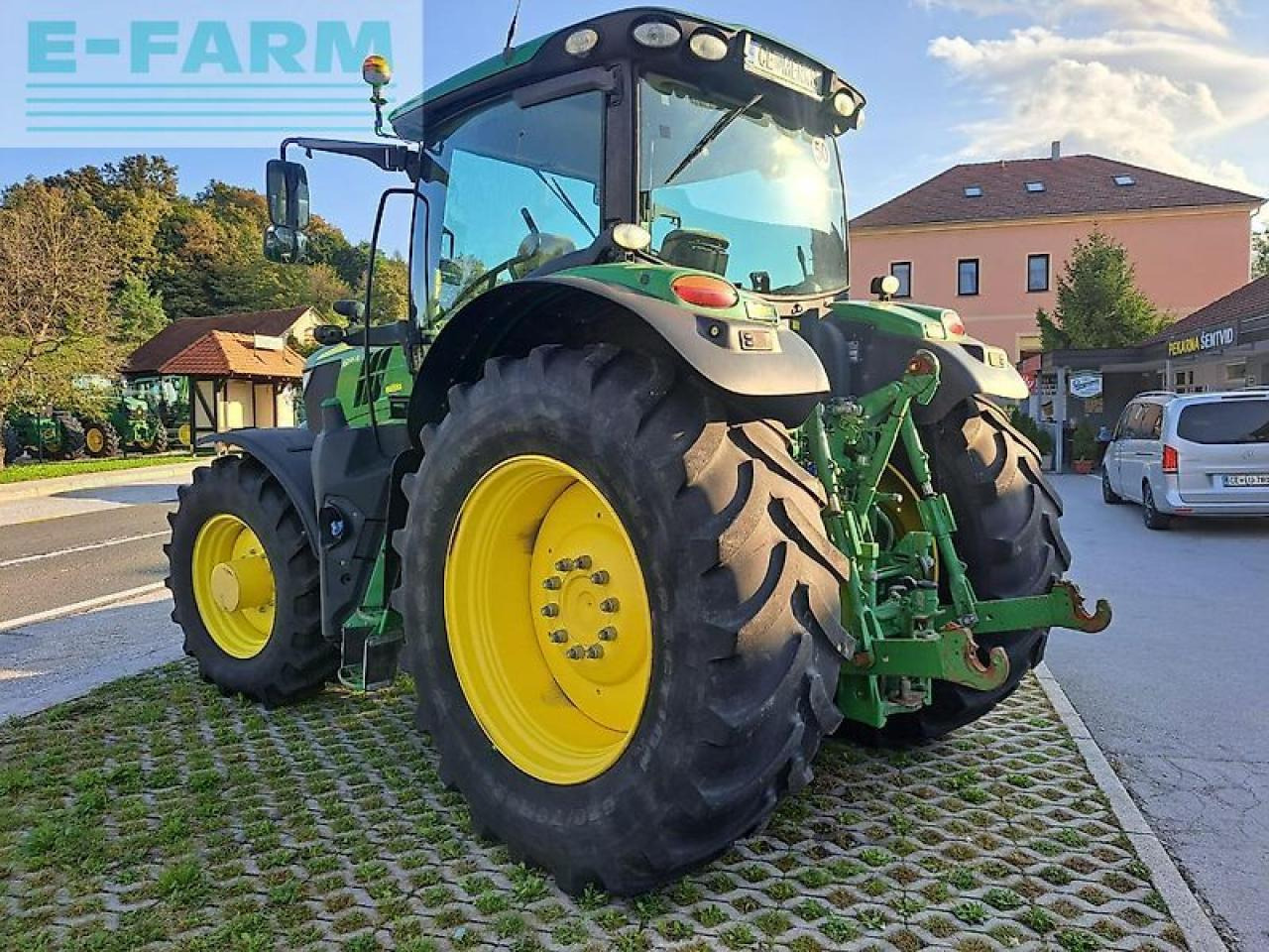 Tracteur agricole John Deere 6195r: photos 8