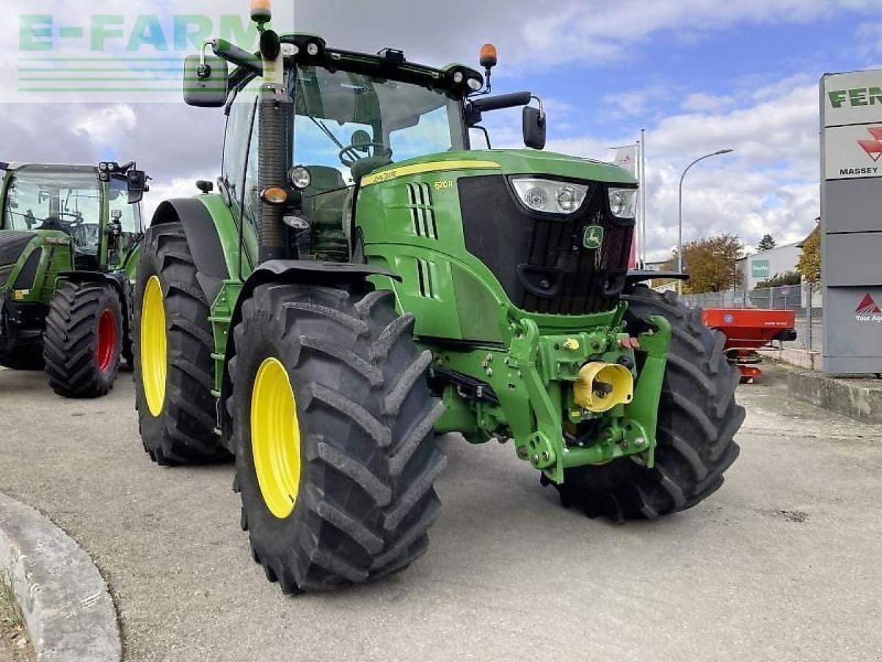 John Deere 6210 r directdrive - Tracteur agricole: photos 2 John Deere 6210 r directdrive - Tracteur agricole: photos 2