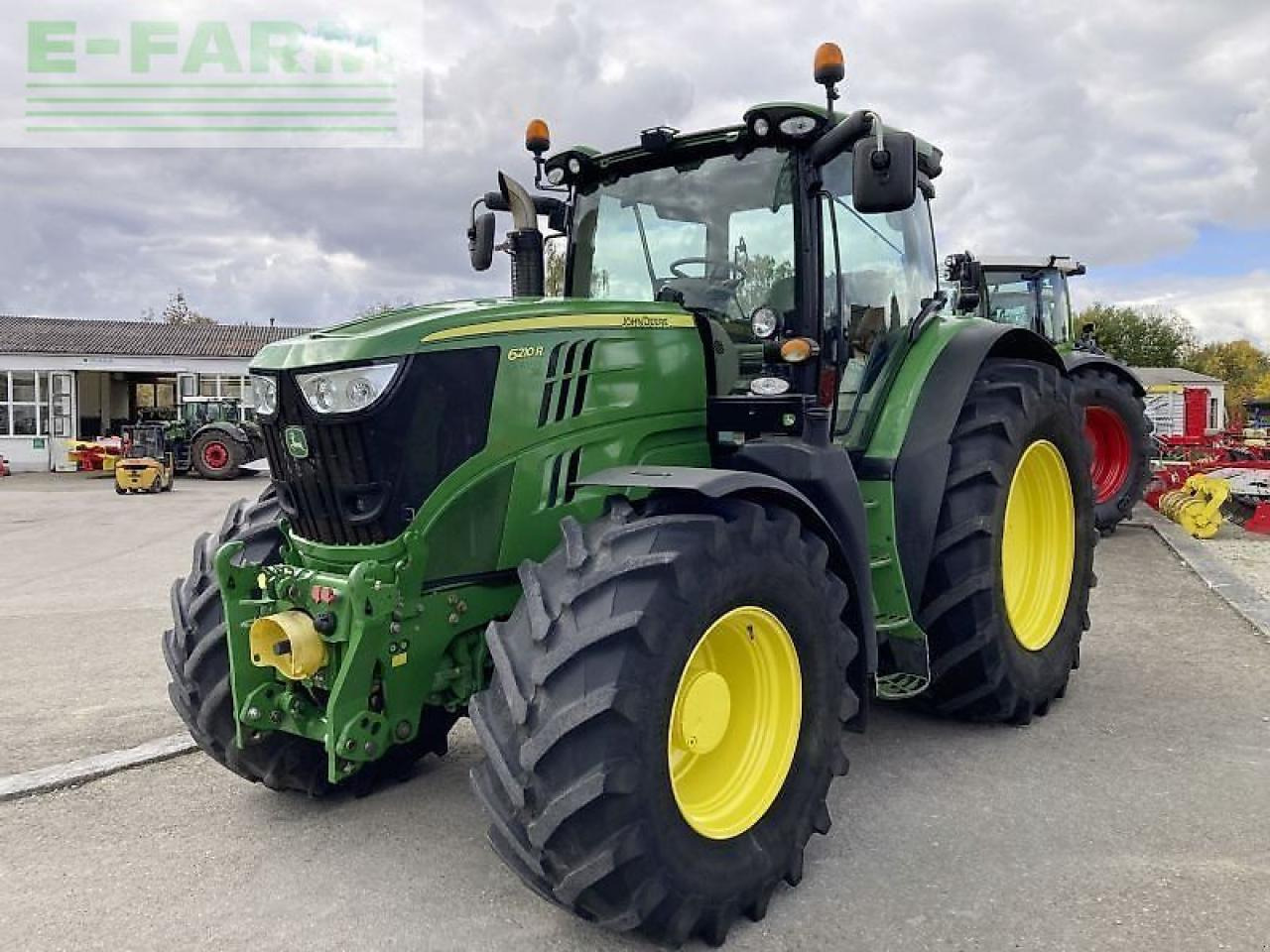 John Deere 6210 r directdrive - Tracteur agricole: photos 4 John Deere 6210 r directdrive - Tracteur agricole: photos 4