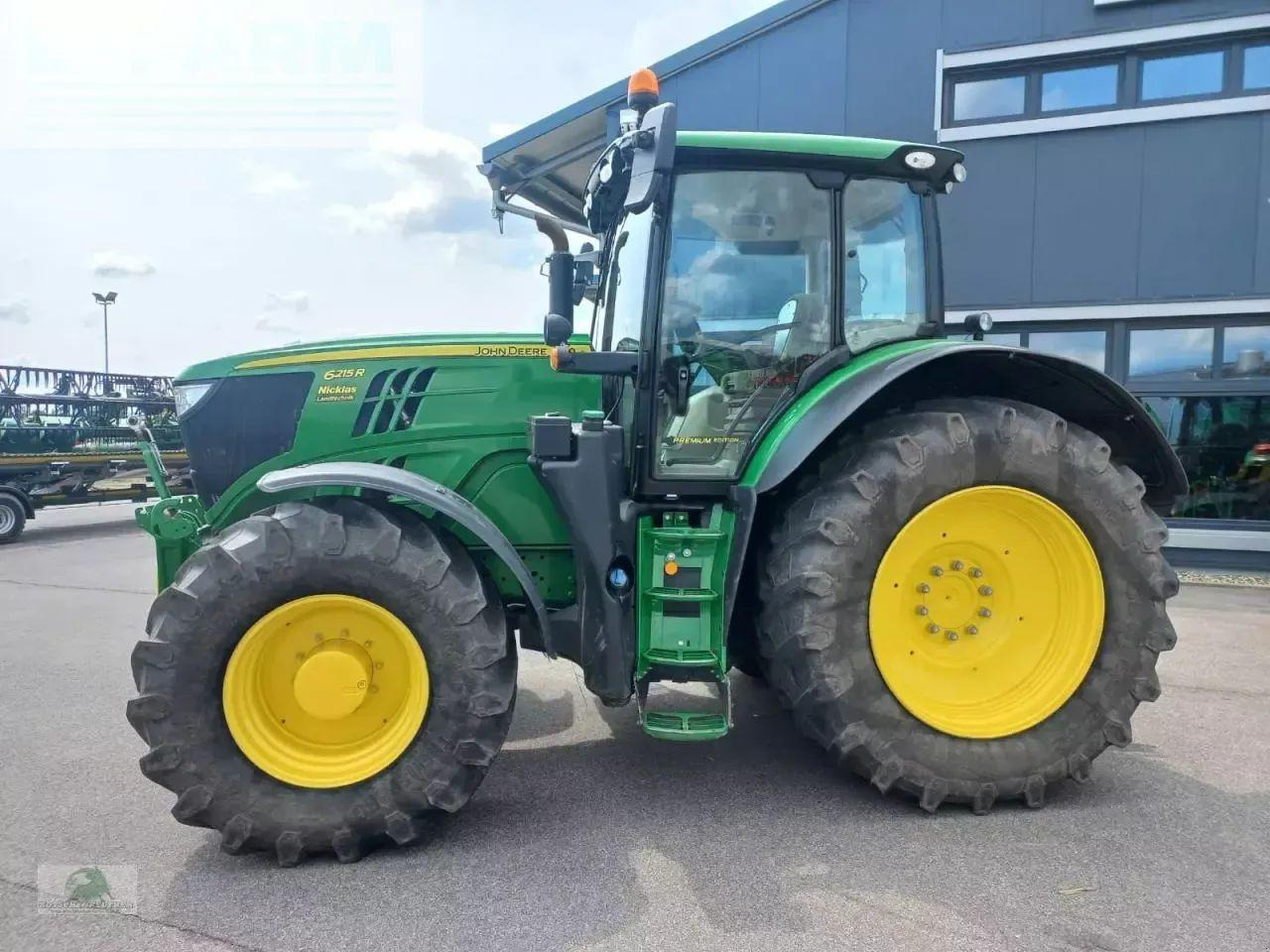 John Deere 6215r - Tracteur agricole: photos 2 John Deere 6215r - Tracteur agricole: photos 2