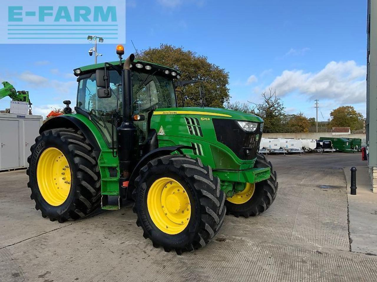 John Deere 6215r tractor (st24593) - Tracteur agricole: photos 2 John Deere 6215r tractor (st24593) - Tracteur agricole: photos 2