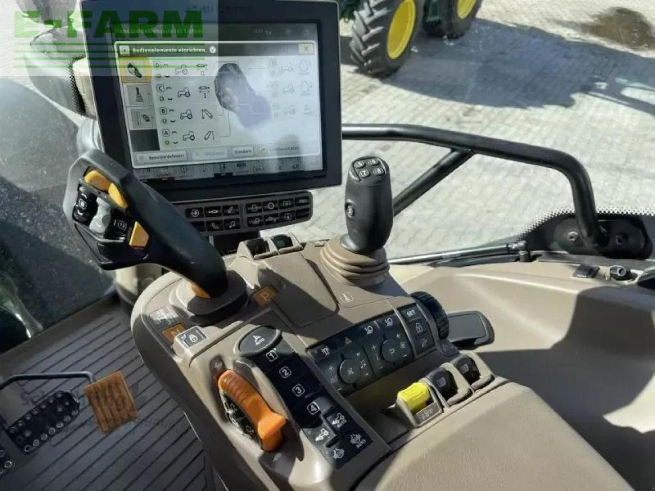 Tracteur agricole John Deere 6250r: photos 13